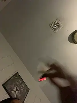 Snapshot of CutieFrmthehood chatting on January 2025 12:52:02 AM CutieFrmthehood online show from January 2025 12:52:02 AM