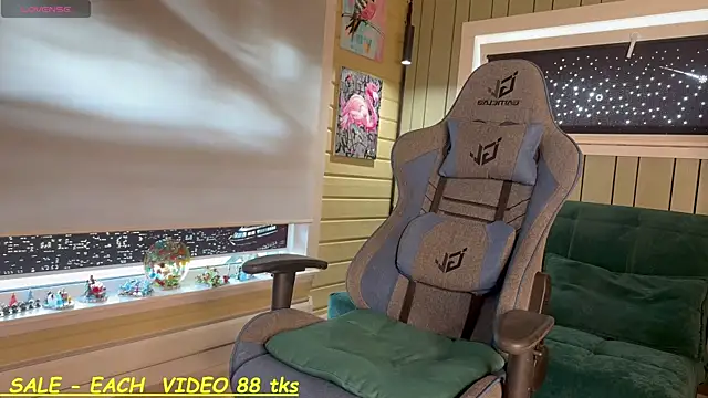 SandyChris online show from May 2026 11:48:01 AM