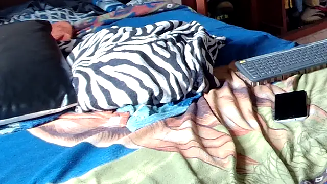 Snapshot of Jhon_wich chatting on December 2024 07:14:02 PM Jhon wich online show from December 2024 07:14:02 PM