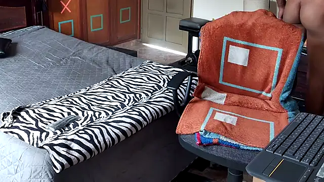 Snapshot of Jhon_wich chatting on February 2025 02:58:01 PM Jhon wich online show from February 2025 02:58:01 PM