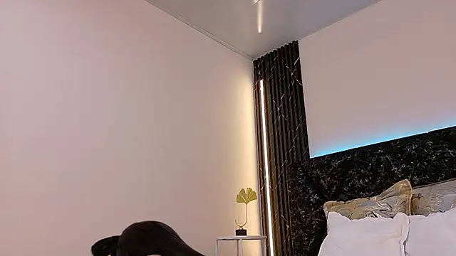 Snapshot of niky_smit chatting on January 2025 11:44:02 AM niky smit online show from January 2025 11:44:02 AM