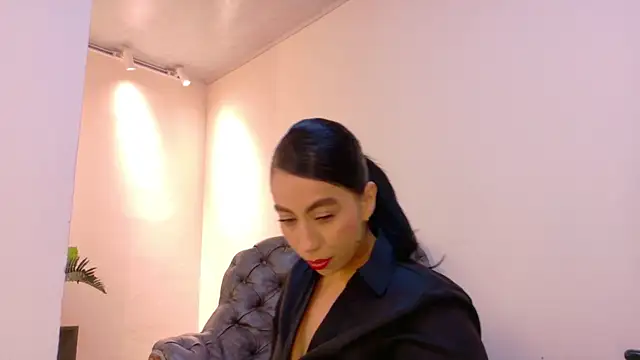 Snapshot of niky_smit chatting on October 2025 10:59:02 AM niky smit online show from October 2025 10:59:02 AM