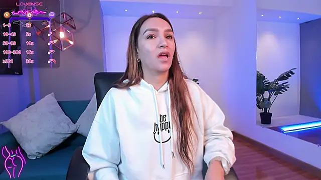 Snapshot of miataylorr1 chatting on November 2025 12:06:01 PM miataylorr1 online show from November 2025 12:06:01 PM