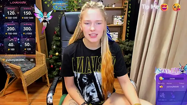 Snapshot of _fiona_Love chatting on January 2025 05:58:01 AM fiona Love online show from January 2025 05:58:01 AM