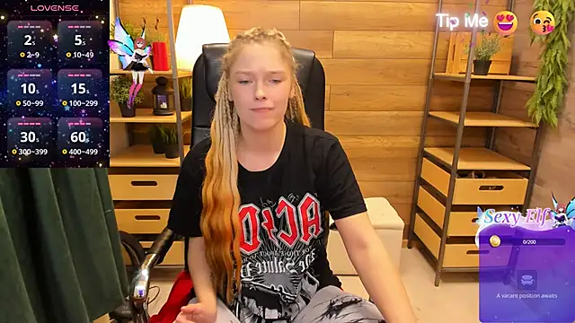 Snapshot of _fiona_Love chatting on January 2025 07:28:01 PM fiona Love online show from January 2025 07:28:01 PM