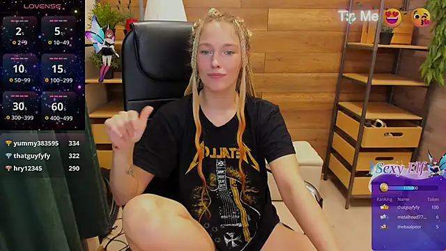 Snapshot of _fiona_Love chatting on January 2025 06:17:02 AM fiona Love online show from January 2025 06:17:02 AM