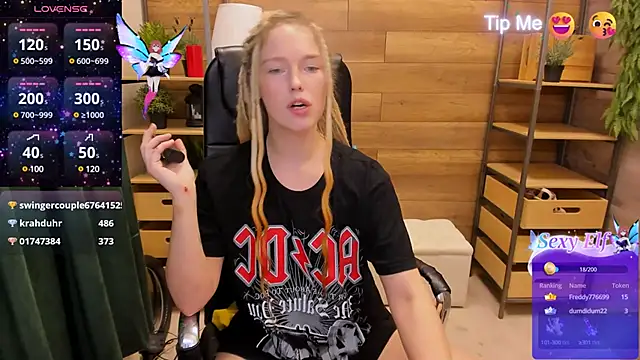 Snapshot of _fiona_Love chatting on January 2025 03:15:02 AM fiona Love online show from January 2025 03:15:02 AM