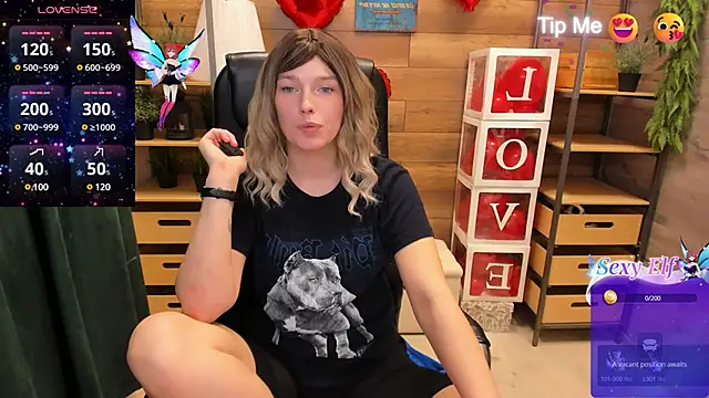 Snapshot of _fiona_Love chatting on February 2025 08:42:01 PM fiona Love online show from February 2025 08:42:01 PM