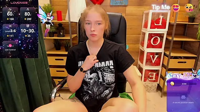 Snapshot of _fiona_Love chatting on March 2025 02:15:01 AM fiona Love online show from March 2025 02:15:01 AM