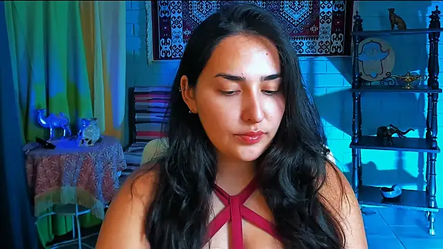 Snapshot of CeceliaJohnson chatting on September 2025 08:05:01 AM CeceliaJohnson online show from September 2025 08:05:01 AM