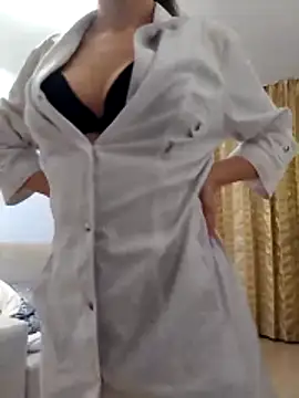 baby sweet girl  online show from February 2026 10:13:01 PM