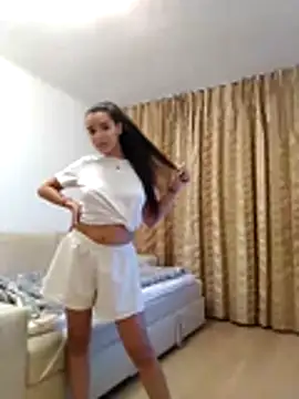 baby sweet girl  online show from May 2026 09:10:02 PM