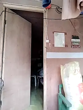 lickmepussy21 online show from December 2025 10:05:01 PM