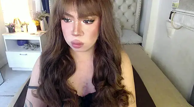 Snapshot of RebecaNextToYou chatting on January 2025 05:28:01 PM RebecaNextToYou online show from January 2025 05:28:01 PM