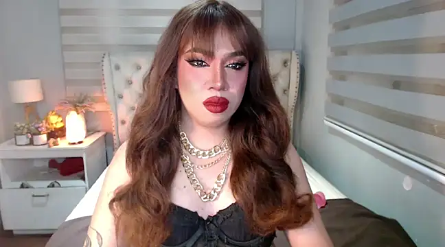 Snapshot of RebecaNextToYou chatting on February 2025 05:20:01 PM RebecaNextToYou online show from February 2025 05:20:01 PM
