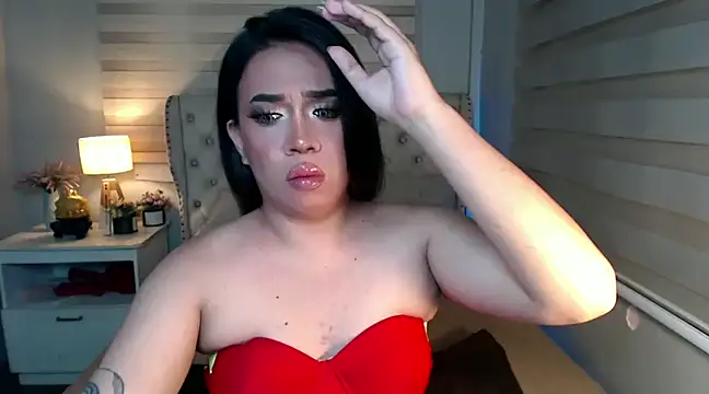 Snapshot of RebecaNextToYou chatting on February 2025 09:05:02 PM RebecaNextToYou online show from February 2025 09:05:02 PM