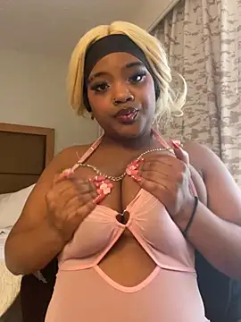 Snapshot of Indigo-love23 chatting on January 2025 03:50:01 PM Indigo-love23 online show from January 2025 03:50:01 PM