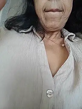 Susannemilf online show from January 2026 04:50:02 AM