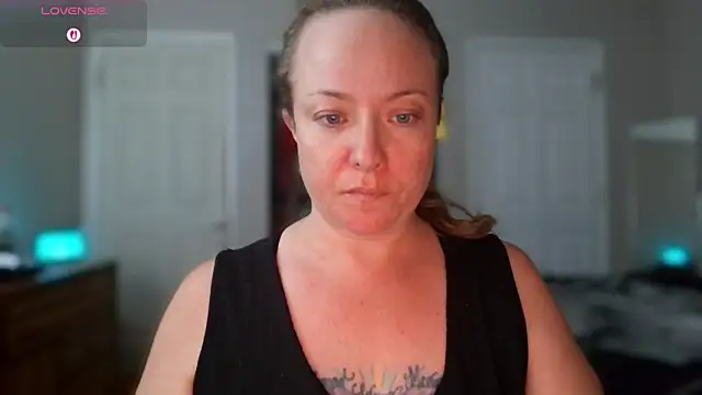 julimonroe online show from October 2025 02:00:02 AM