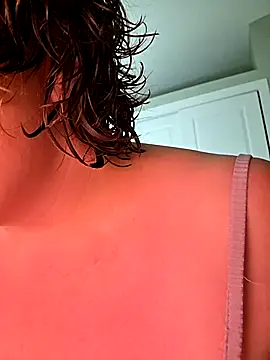 julimonroe online show from April 2026 08:42:01 AM