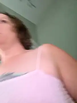 julimonroe online show from May 2026 06:14:02 PM
