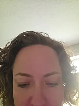 julimonroe online show from June 2026 11:15:02 PM