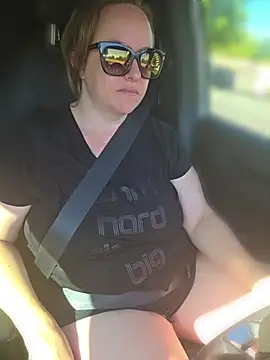 julimonroe online show from June 2026 02:40:02 PM