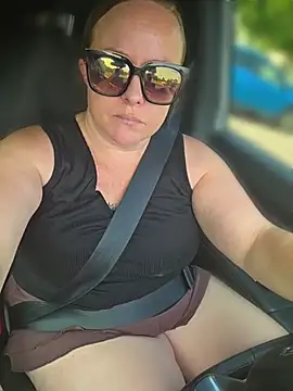 julimonroe online show from July 2026 03:49:01 PM