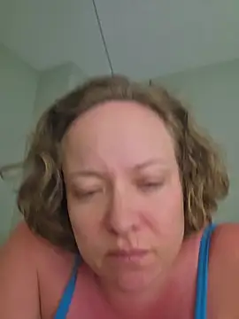 julimonroe online show from July 2026 12:35:02 AM