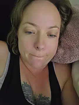 julimonroe online show from August 2026 09:37:02 AM