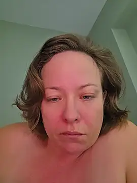 julimonroe online show from August 2026 11:35:02 AM