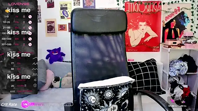 StellaMilla online show from March 2025 06:48:01 PM