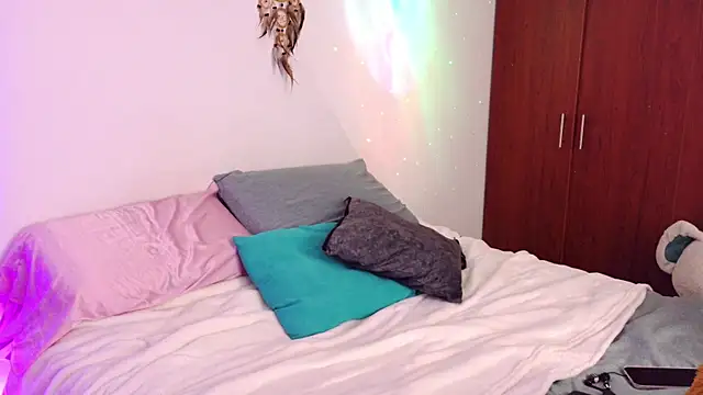 Lia Tinez online show from December 2025 11:12:02 PM