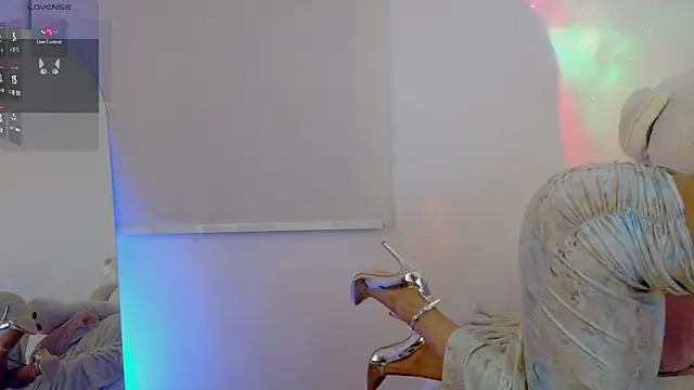 Snapshot of Lia_Tinez chatting on March 2026 11:33:01 PM Lia Tinez online show from March 2026 11:33:01 PM