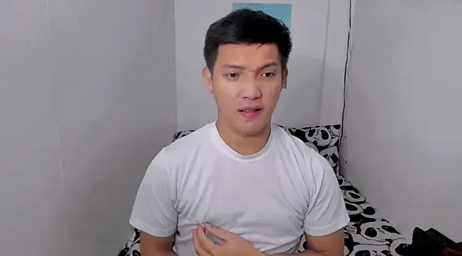 Snapshot of xSebastian19 chatting on December 2024 03:22:02 PM xSebastian19 online show from December 2024 03:22:02 PM