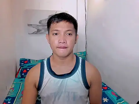 Snapshot of xSebastian19 chatting on October 2025 04:08:01 PM xSebastian19 online show from October 2025 04:08:01 PM