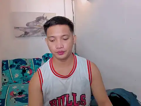 xSebastian19 online show from December 2025 06:30:02 AM