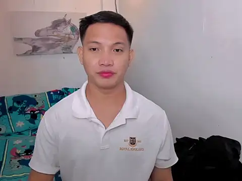 xSebastian19 online show from December 2025 09:43:02 PM