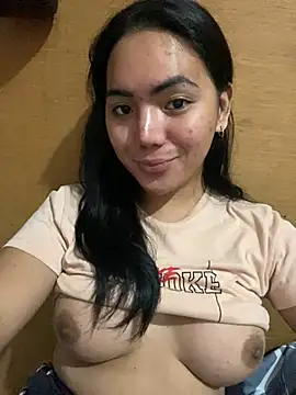 Snapshot of Martha_pookerxxx chatting on January 2025 08:32:01 PM Martha pookerxxx online show from January 2025 08:32:01 PM