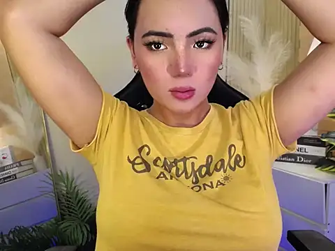 Snapshot of Martha_pookerxxx chatting on January 2025 02:15:01 AM Martha pookerxxx online show from January 2025 02:15:01 AM