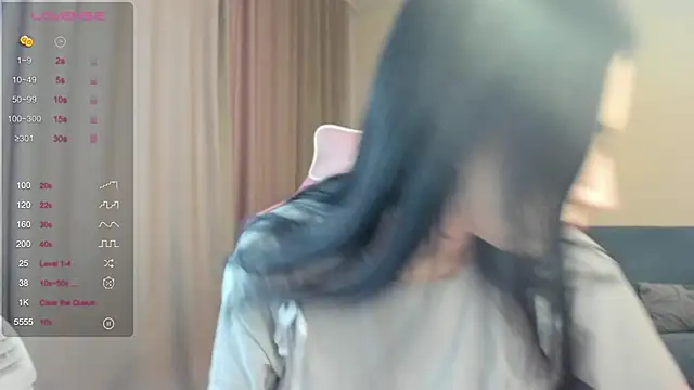 JenniferQueen11 online show from December 2024 05:52:02 AM