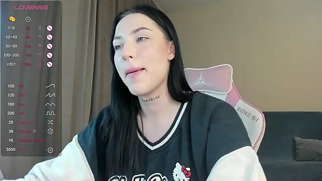 JenniferQueen11 online show from December 2024 09:50:01 AM