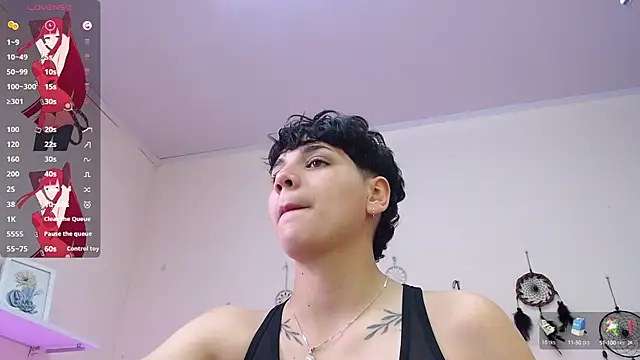 Snapshot of bad_giirl_ chatting on December 2024 05:04:02 PM bad giirl online show from December 2024 05:04:02 PM