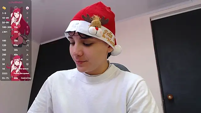 Snapshot of bad_giirl_ chatting on December 2024 02:54:02 PM bad giirl online show from December 2024 02:54:02 PM