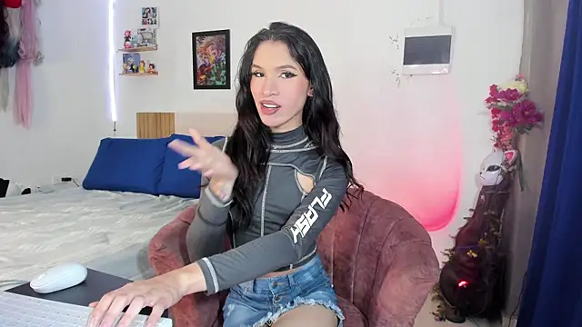 Snapshot of EnchantressFuckXxx chatting on February 2025 02:54:01 PM EnchantressFuckXxx online show from February 2025 02:54:01 PM