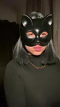 nenalayla online show from November 2025 01:44:02 PM