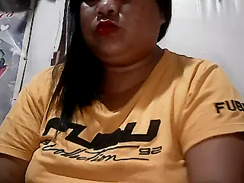Snapshot of HotsweetPINAY69 chatting on December 2024 10:42:01 PM HotsweetPINAY69 online show from December 2024 10:42:01 PM