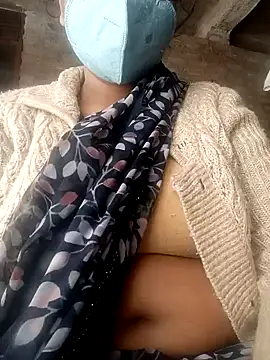 Snapshot of Lattika-Bhabhi chatting on February 2025 11:12:01 AM Lattika-Bhabhi online show from February 2025 11:12:01 AM