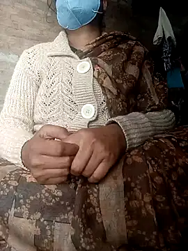 Snapshot of Lattika-Bhabhi chatting on February 2025 06:42:01 AM Lattika-Bhabhi online show from February 2025 06:42:01 AM