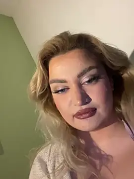 EmiliaPetrova online show from February 2025 09:10:01 PM